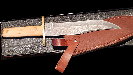 Bear & Son - FIXED - 9" - Clip Point - Damascus Steel - White Smooth Bone - Blade Guard - WSB02D : Hunting Fixed Blade Knives : Sports & Outdoors