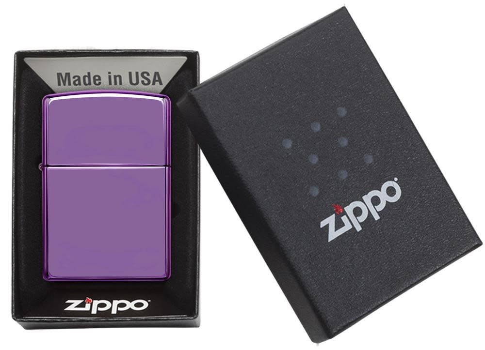 Classic High Polish Purple Windproof Lighter – Zippo UK - Shop now at Mjoutdoorsgear UK