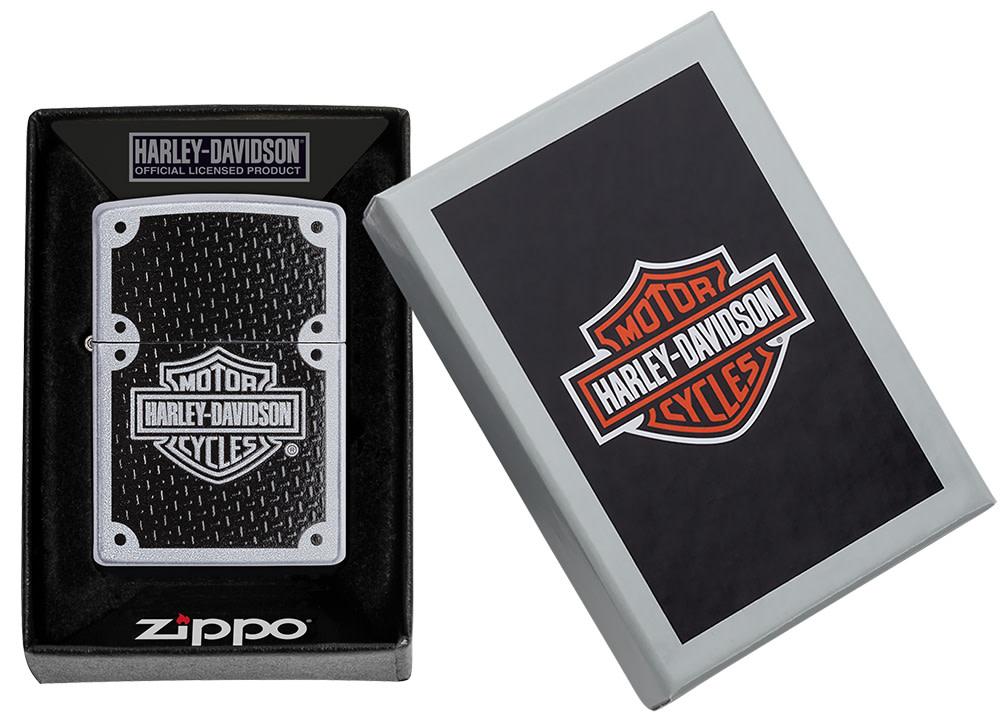 Zippo Harley-Davidson® Texture Chrome Windproof Lighter – Made in USA - Shop now at Mjoutdoorsgear UK