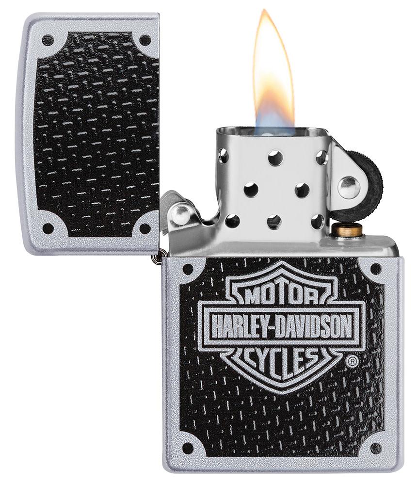 Zippo Harley-Davidson® Texture Chrome Windproof Lighter – Made in USA - Shop now at Mjoutdoorsgear UK