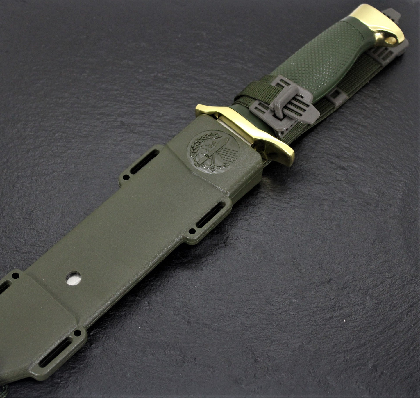 Aitor 16009 Oso Blanco Stainless Clip Point Fixed Blade Knife with Green Textured Polymer Handle