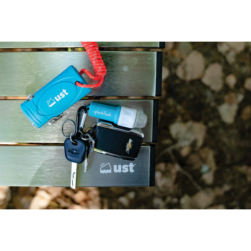 UST SplashFlash LED Light - portable flashlight - image 3