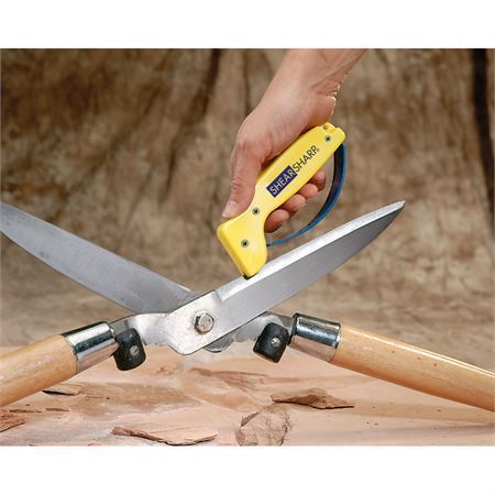 AccuSharp 15896 ShearSharp Scissor Sharpener with Yellow Handle
