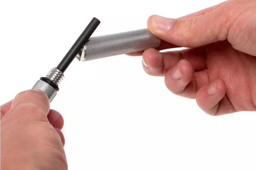 Aurora Fire Starters 440CSRP Fire Starter 440C with Knurled Silver Aluminum Casing
