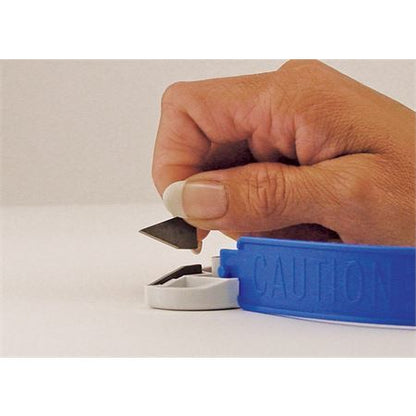 AccuSharp 3 Replacement Blade replacement carbide blade in use, MJ Outdoors Gear UK