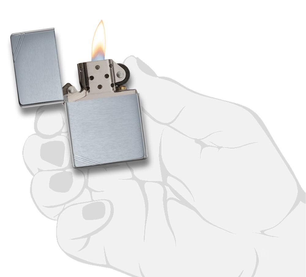 Zippo Vintage w/ Slashes Brushed Chrome Windproof Lighter