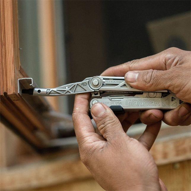 Gerber Center-Drive Plus Multi-Tool | Professional-Grade EDC Multi-Tool