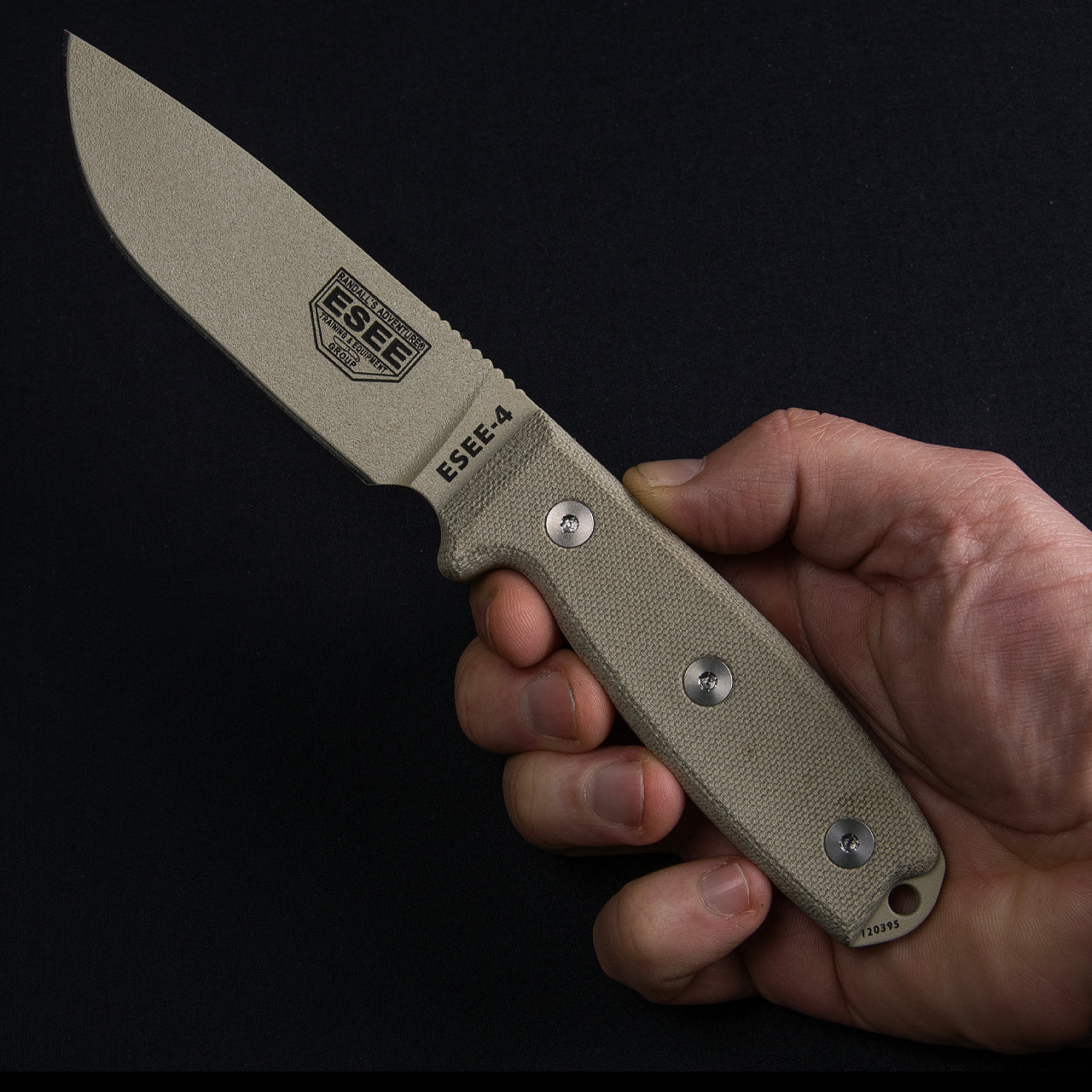 ESEE-4P-DT, Plain Edge (Desert Tan)

