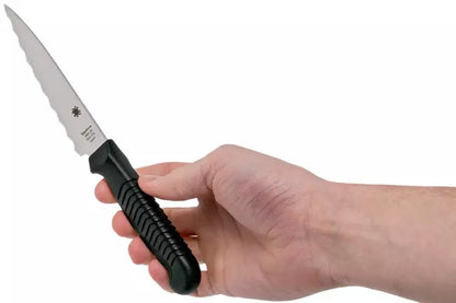 Spyderco Paring Serrated Knife – Precision and Power in Every Slice