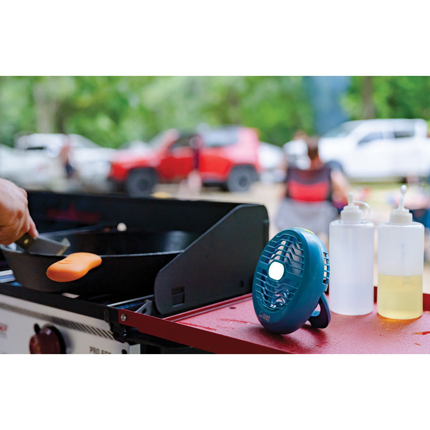 UST Brila USB Fan And Light - portable flashlight - image 3