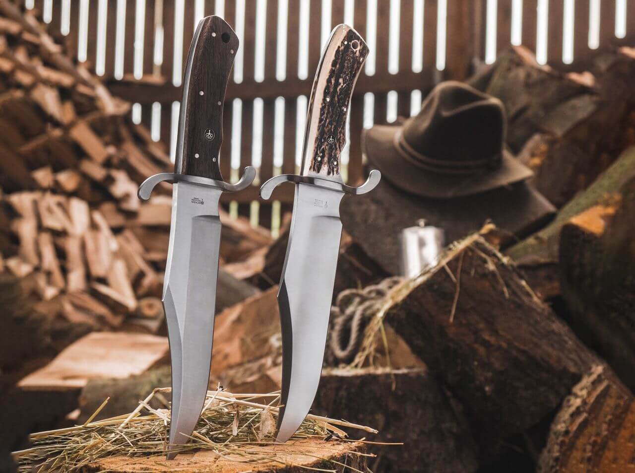 Boker Bowie Fixed Blade Knife Oak (7.8" Satin) 121547
