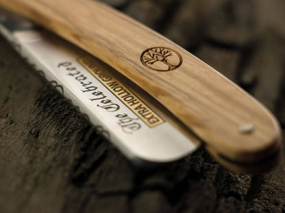 Boker 140327 Razor Celebrated Blade Etching with Olive Wood Handle
