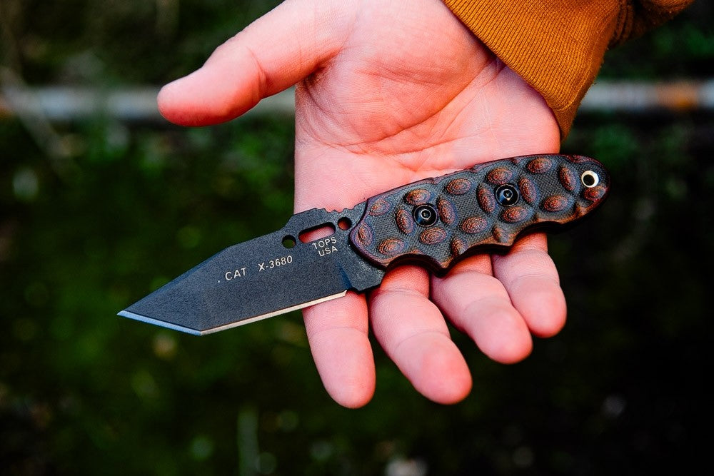 TOPS CAT Tanto Red and Black G10 203T-02